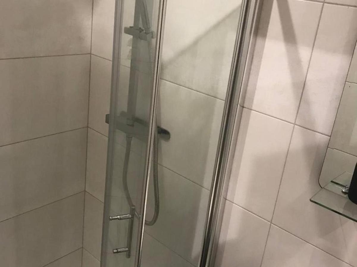 Serviced Appartment 1 Helena 독서 외부 사진